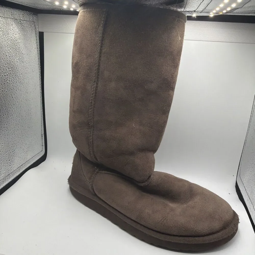 UGG Australia Classic Tall Brown Suede Sheepskin Boots Womens‎ Size 6